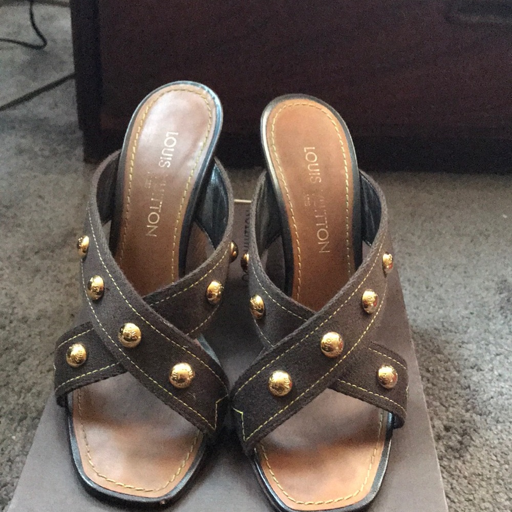 Authentic Louis Vuitton Sandals